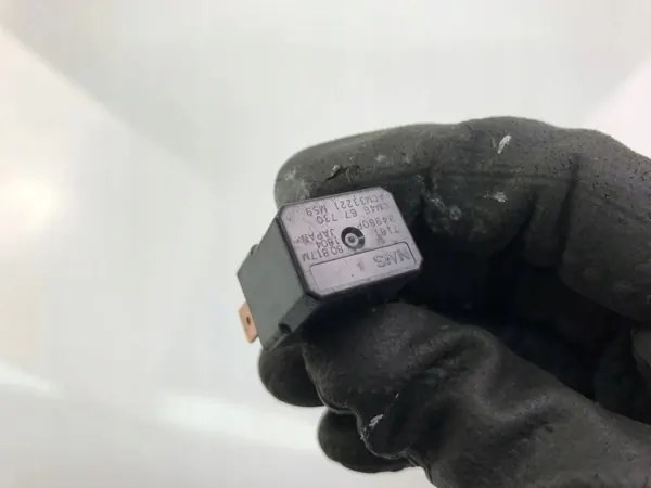Relä OEM UM4667730 för Mazda CX-5 (KE, GH) 2013 image 4