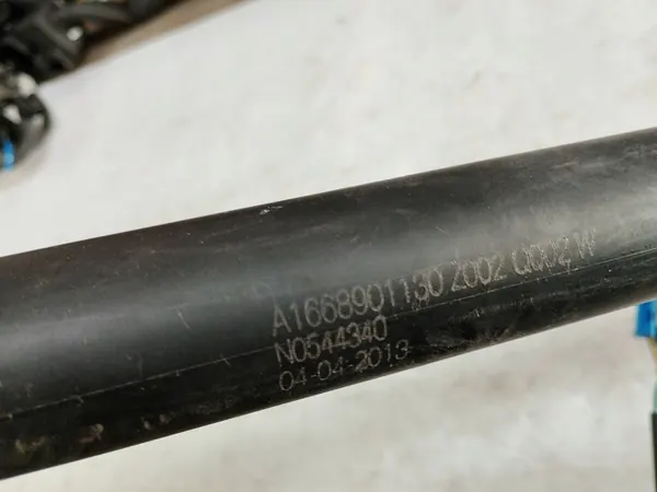 MERCEDES BAGAGELOPPDÄMPSYSTEM A1668901130 image 6