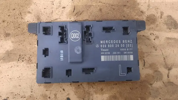 Módulo de controle de porta Mercedes-Benz Vito Viano OE image 2