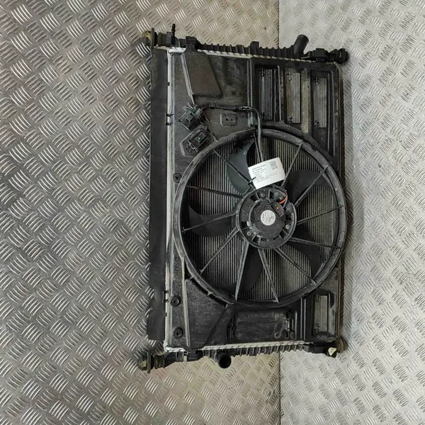 Pièce refroidissement Ford Transit Custom OEM 0130308531 image 2