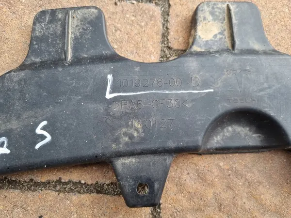 Tesla S Etupuskuri Imu Original 1019276-00-D image 2