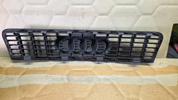Audi S4 B6 Kühlergrill OEM 8E0853651D - Gebraucht image 6