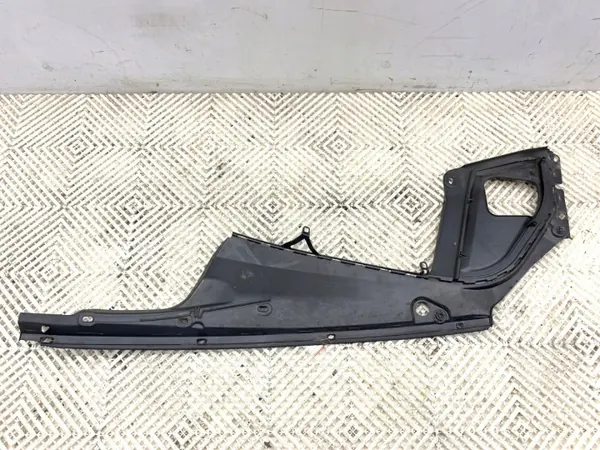 Vasen lokasuojus OEM 7019803 BMW F10:lle image 3