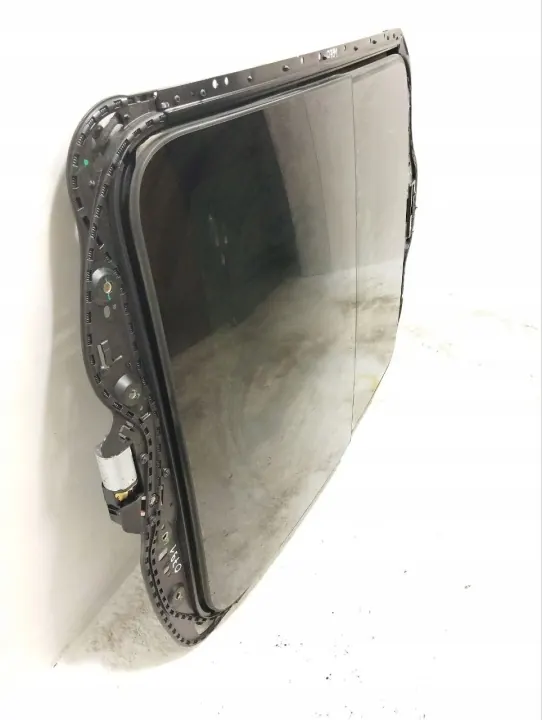 Maserati Levante Schiebedach OEM 06700753880 - Komplett image 3