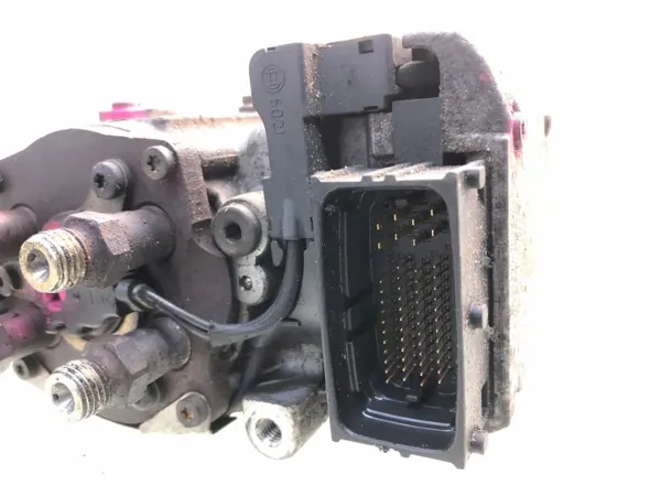 Opel Vectra C 2.2 DTI inspuitpomp OEM 0470504205 image 5