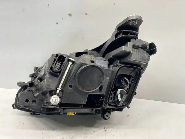 Rechter voor Full LED-koplamp Mercedes E-Klasse W213 image 6