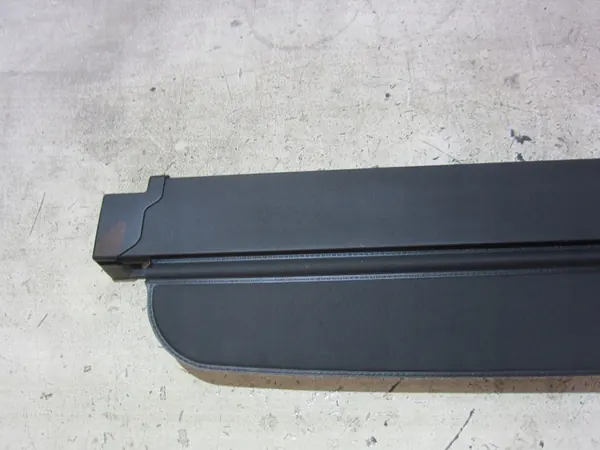 BMW X5 F15 Achter Kofferbak Rolgordijn OEM 51477402708 image 4
