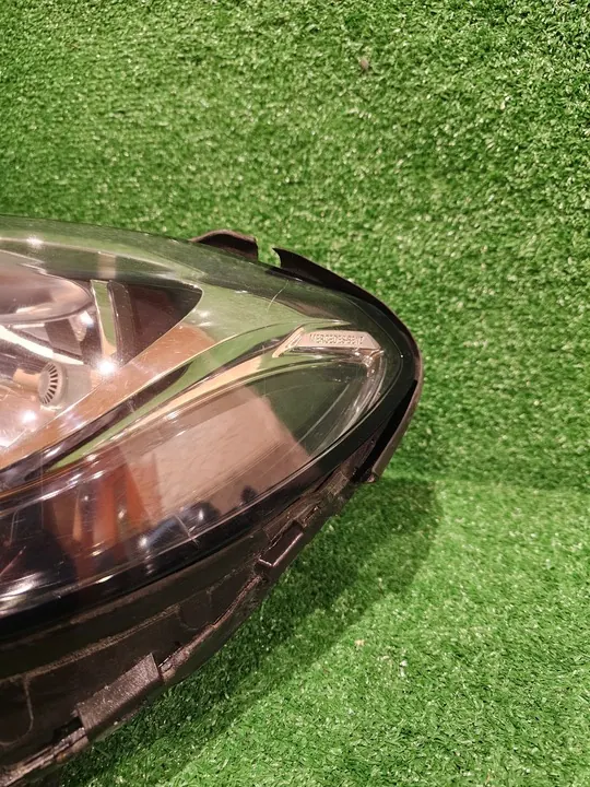 Linker Koplamp Mercedes C W205 A2059066402 image 5