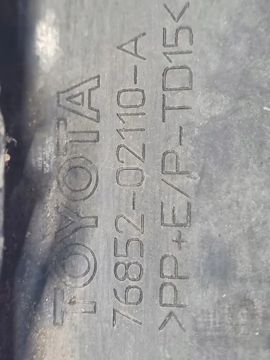 TOYOTA AURIS I 06-10 Framspoiler Set OEM image 8