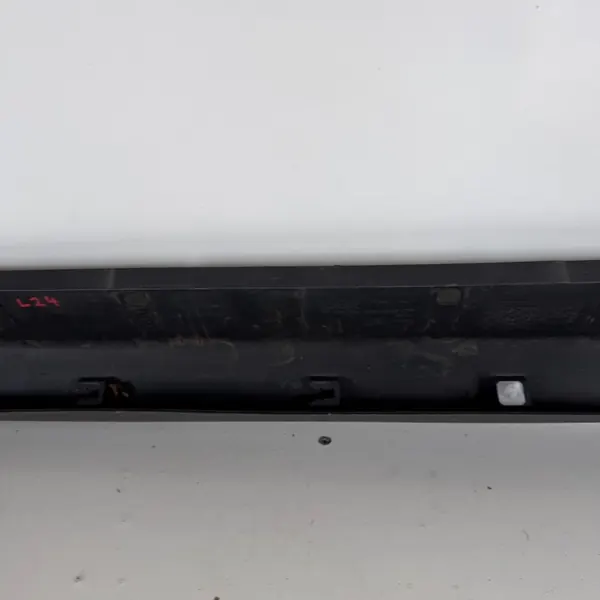 OEM 96804212 Moldurón de Paso Derecho para Chevrolet Captiva image 8