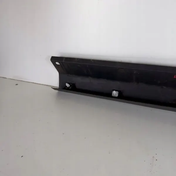 OEM 96804212 Moldurón de Paso Derecho para Chevrolet Captiva image 9