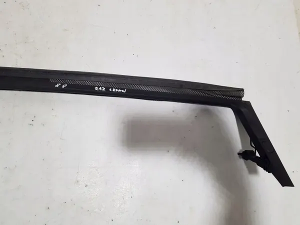 Deflector Mercedes W212 OEM A2127840170 image 4