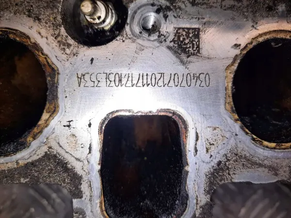 Culasse 1.6TDI OEM 03L103373A Occasion image 5