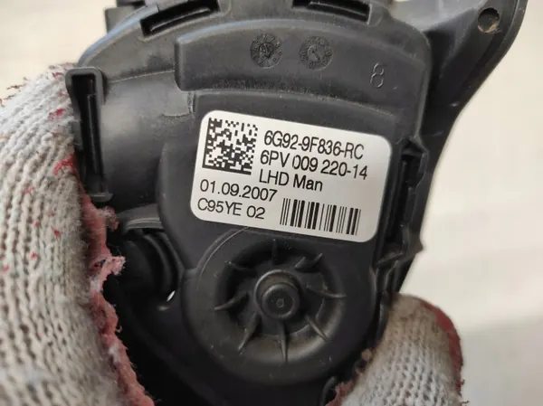 Potentiomètre de pédale d'accélérateur Ford Mondeo MK4 OEM 6G92-9F836-RC image 4
