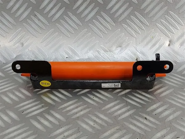 Peso do porta-malas traseiro Audi Q8 SQ8 4M8827242 2018- image 2