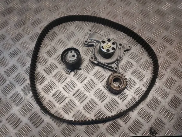 Kit de Distribution OEM 974538 CT1035 pour Dacia Sandero image 2