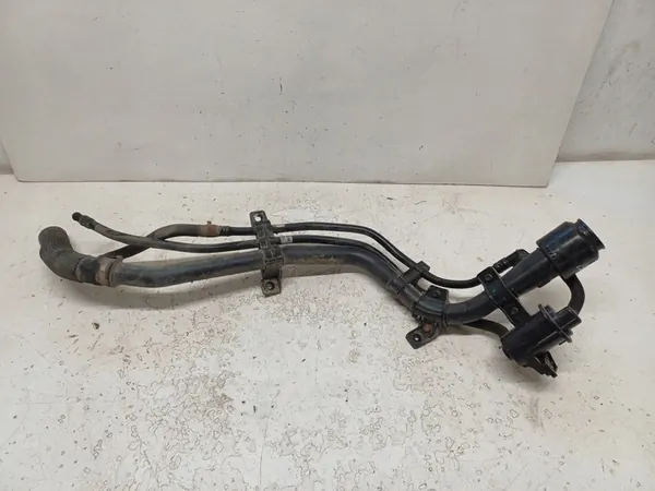 HYUNDAI TUCSON 4 IV Fuel Filler Pipe 31030N7000 image 3