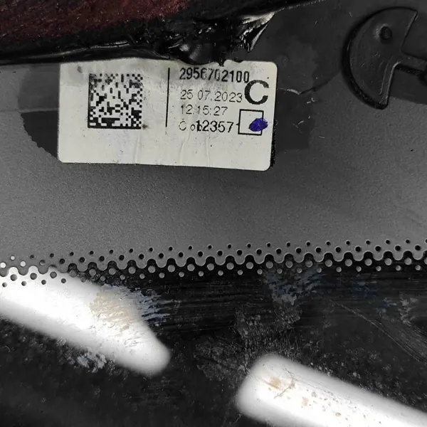 Gebrauchtes Linkes Heckfenster OEM A2956702100 Mercedes EQE image 7