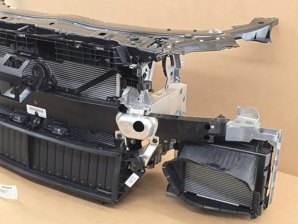 Voorkoeler Mercedes AMG GT X290 63S E Performance image 5