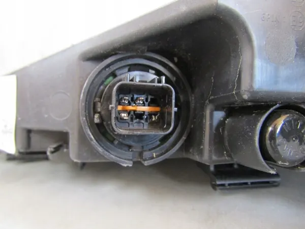 Faro Delantero Hyundai Kona OEM 92208J9500 LED DRL image 5