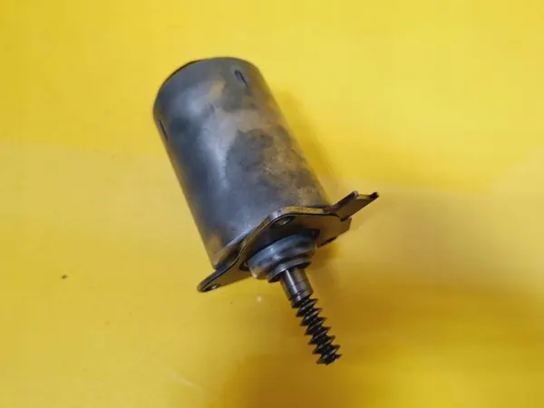 Kamaxelfasregulator OEM DRC93441 Peugeot 207 1.6 VTi image 7