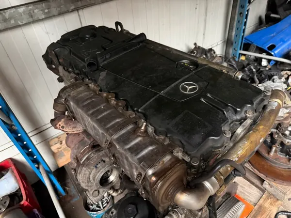 Tampa de Válvulas OM936 para Mercedes Atego 3 Antos image 2