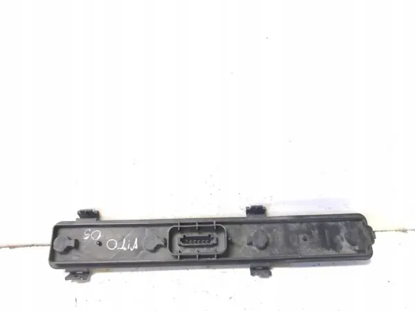 Conector farol traseiro OEM 964678 para Mercedes-Benz Vito image 3