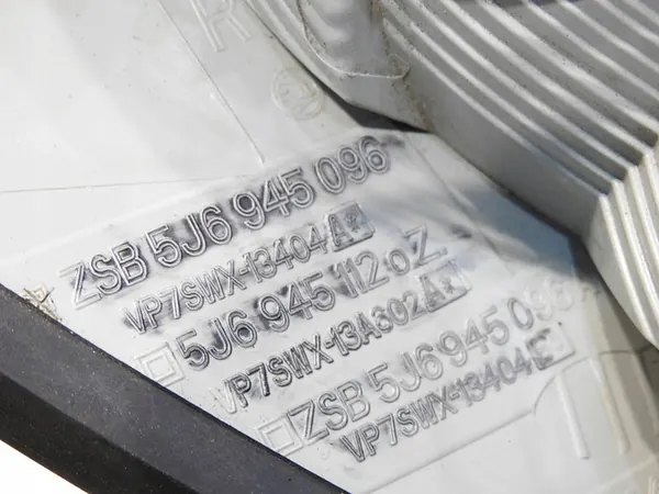 Luz Trasera Derecha Skoda Fabia II Kombi image 5