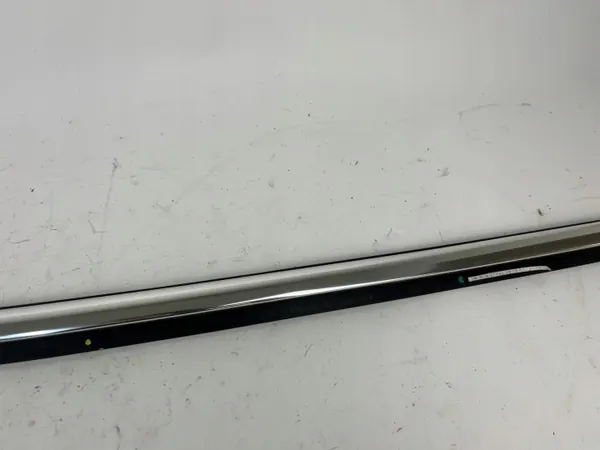 Junta ventana trasera Maserati Quattroporte OEM 12345 image 4