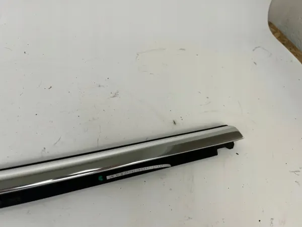 Junta ventana trasera Maserati Quattroporte OEM 12345 image 5