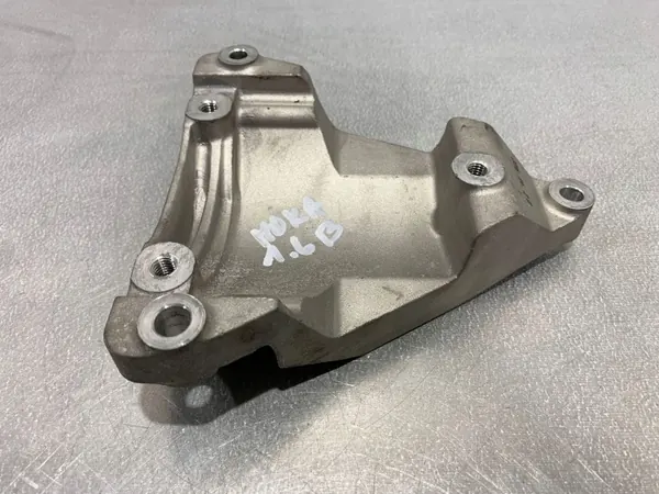 Embreagem compressor ar FBZ19580 para Chevrolet Trax 2014 image 2