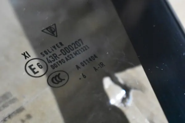 OEM 971845019A Vasen Etuoven Lasin Porsche Panamera image 3