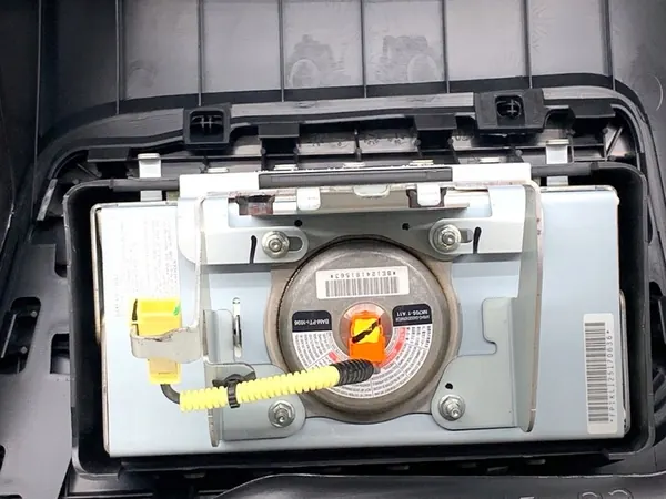 Tableau de bord NISSAN JUKE F15 avec airbag passager OEM image 8