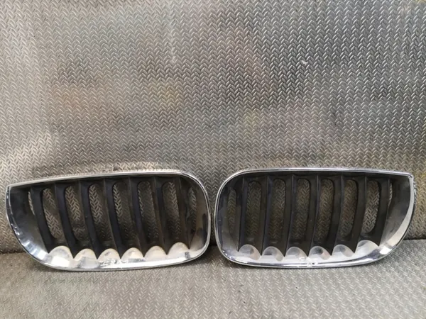 Grille de ventilation pare-chocs arrière BMW X3 E83 OEM 3402910 image 2