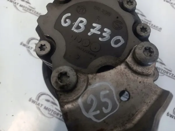 VITO W639 3.0 CDI Servostyrningspump A0064665201 image 8