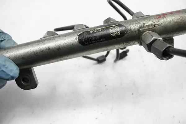 Polttoainekisko putkilla Alfa Romeo GT 147 159 1.9 JTD 16V image 2