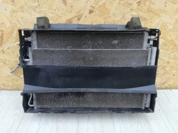Jaguar E-PACE 2011-2015 Radiateur Ventilateur Complet 2.0T 2.0D image 2