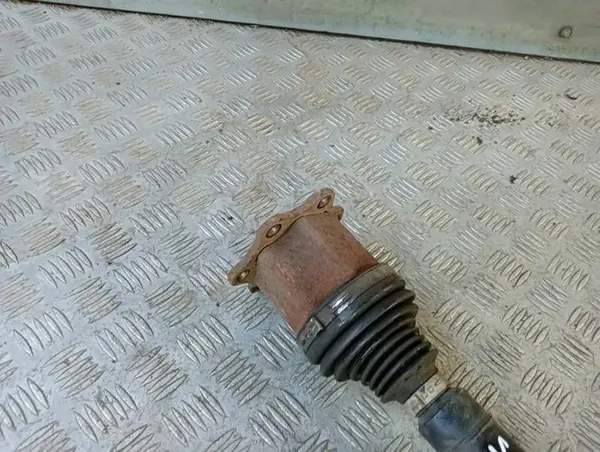 Höger Framdrev SKODA SUPERB II 3C0407272CB image 3