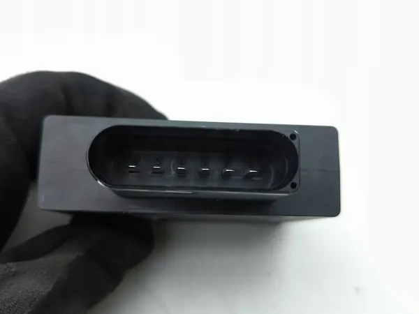 Módulo Control Bomba Audi Q5 80A 45 TFSI OEM 80A906093 image 5