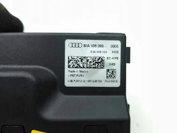 Módulo Control Bomba Audi Q5 80A 45 TFSI OEM 80A906093 image 8