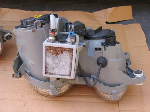 Mercedes CLK W208 Linker Xenon Koplamp image 7