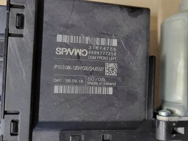 Motor de janela módulo esquerdo dianteiro Volvo XC40 XC60 II OE image 3