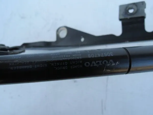 Vänster Aktuator Volvo XC70 II AWD 2.4D 2000-2007 OEM 30674708 image 4