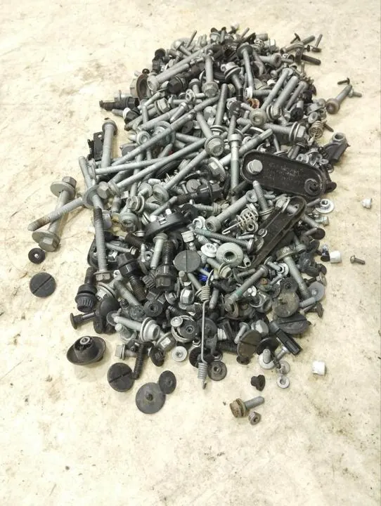 Porsche OE schroefset OEM 244607 voor Taycan 2021 image 4