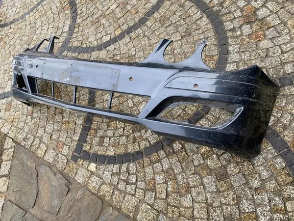 MERCEDES 211 Parachoques delantero usado OEM 2118800840 image 4