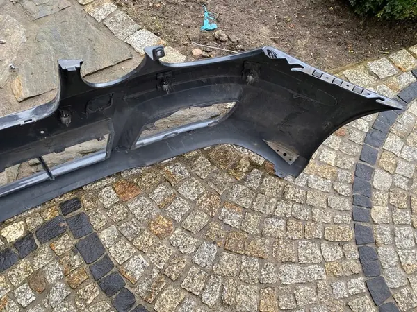 MERCEDES 211 Parachoques delantero usado OEM 2118800840 image 9