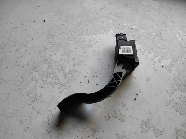 Kaasupoljinpotentiometri OEM 9671416780 Peugeotille image 3