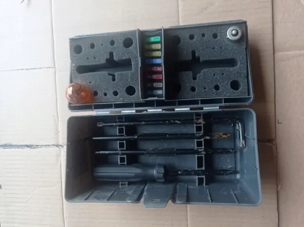 Schraubendreher-Set Scania OEM 2402377 - Gebraucht image 3