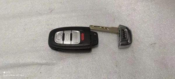 Audi contactsleutel OEM 4G0959754 voor A8 S8 D4 4H 2013 image 3
