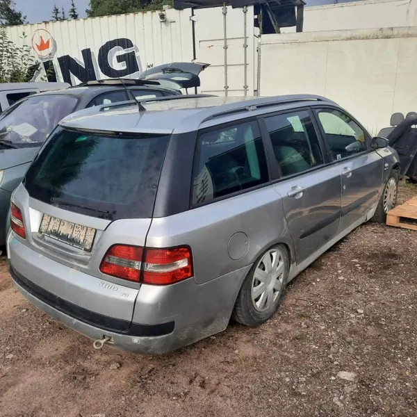 Colector de escape OEM 46791354 Fiat Stilo 1.9L image 7